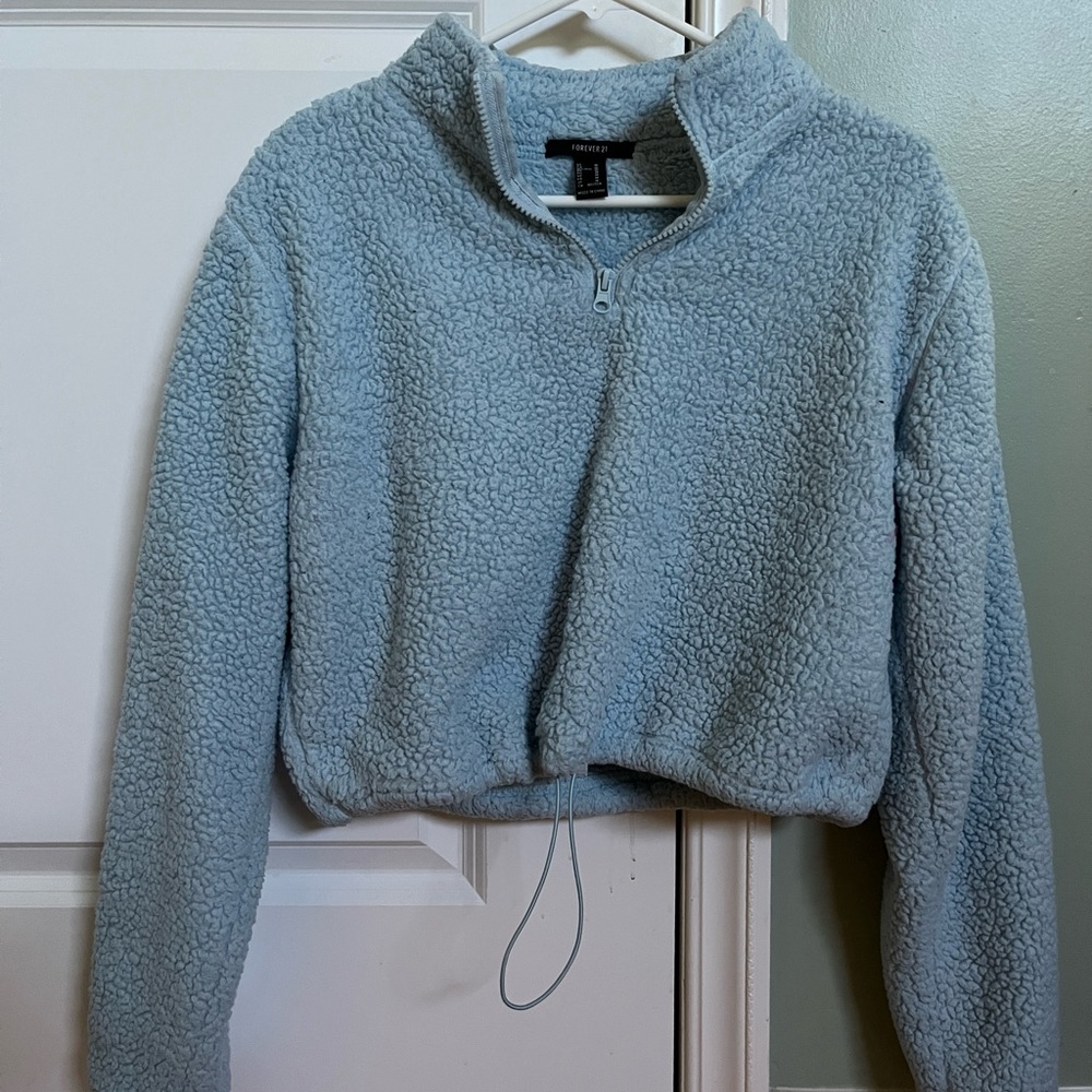 forever 21 medium cropped light blue quarter zip sherpa pullover